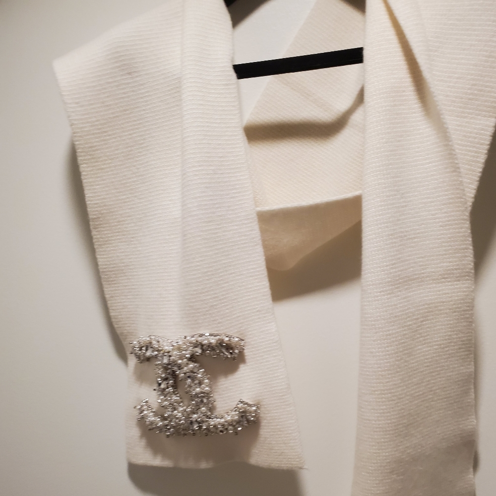 Chanel logo scarf